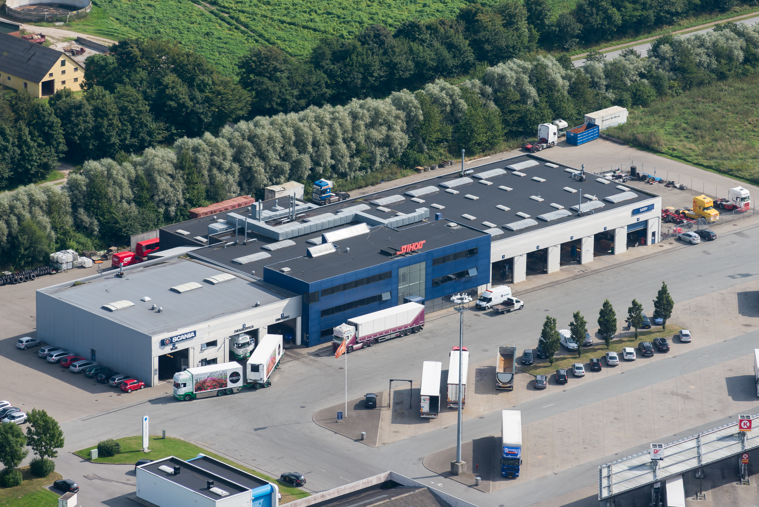 b770a38d-cde3-4b34-98c2-30d37fa7b6c1